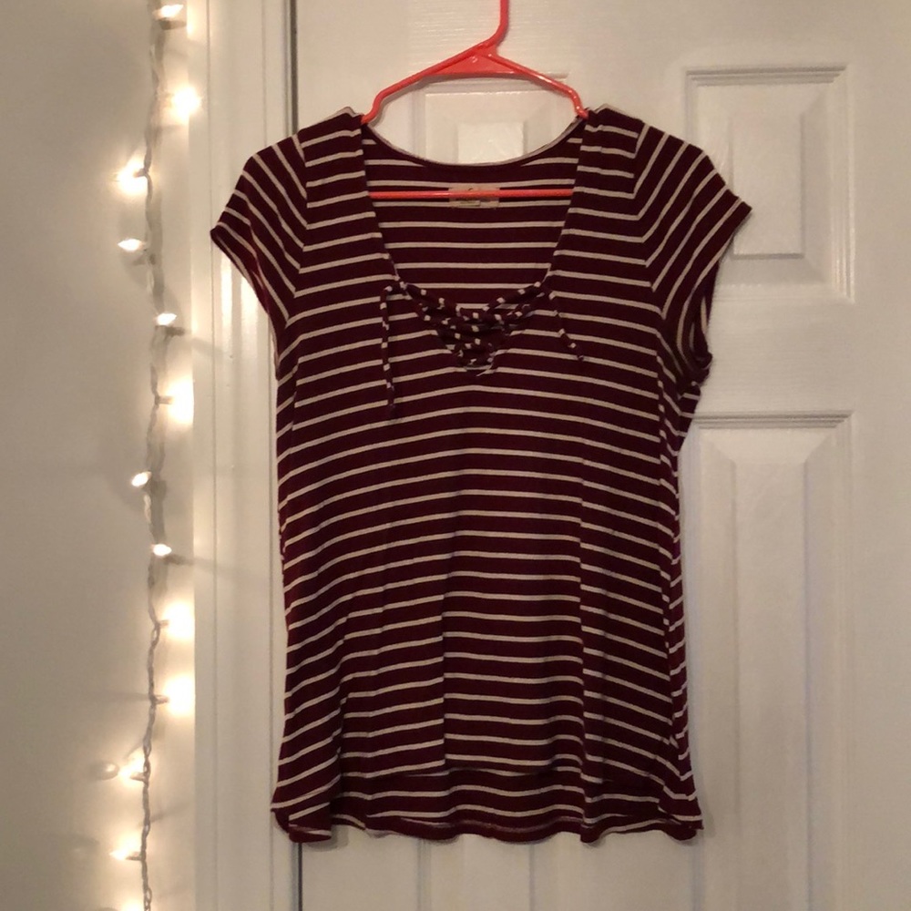Hollister red and white flowing T-shirt blouse